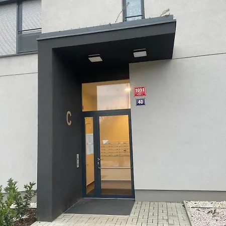 Newly Built In Near Metro Haje * Prague