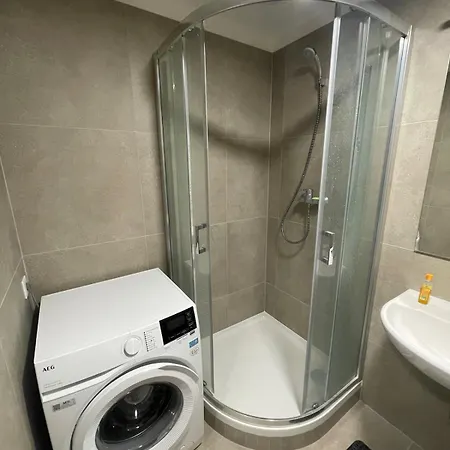 Διαμέρισμα Newly Built In Near Metro Haje Πράγα